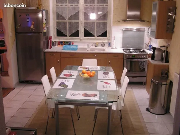 Appartement F3, 70m carré proche gare de DOLE
