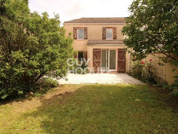 Maison Brie Comte Robert 3 chambres et 1 bureau