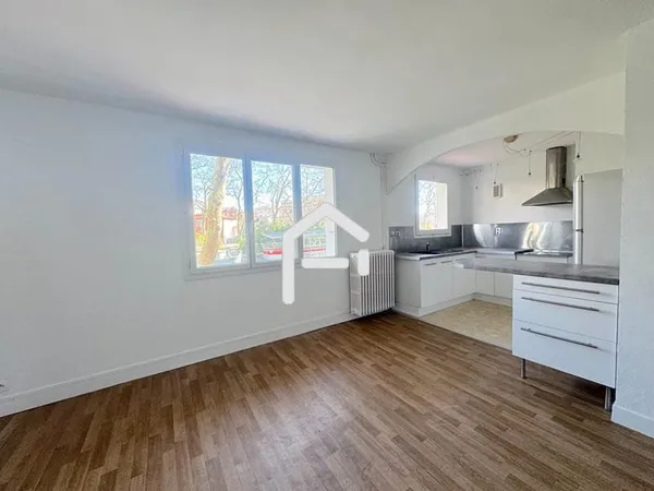 Appartement T4 Duplex 84m2 Toulouse (secteur Busca)