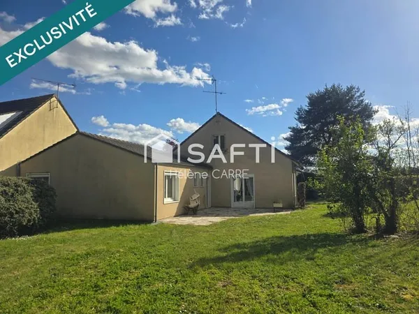 Maison de plain-pied 3 chambres sur un beau terrain de 1100m2