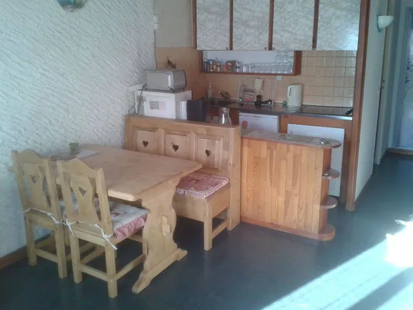 Studio 1 pièce 28 m²