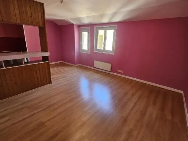 A vendre centre historique grand studio