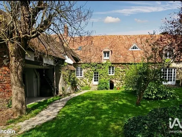 Propriété 7 pièces 237 m²