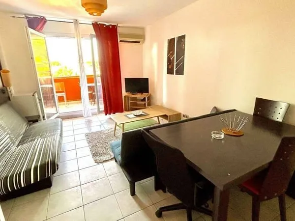 Studio 1 pièce 25 m²