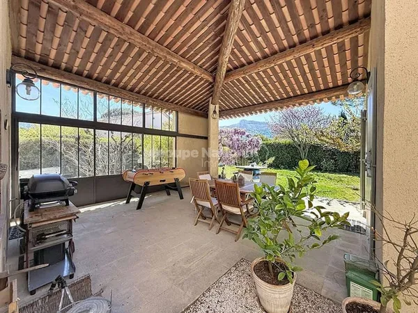 Maison 6 pièces 170 m²
