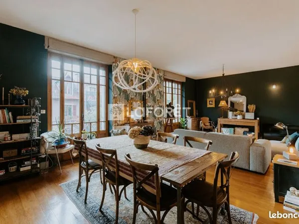 Appartement 4 pièces 126 m²
