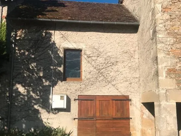 T2 en duplex de 40 m² - petite maison indépendante, meublée