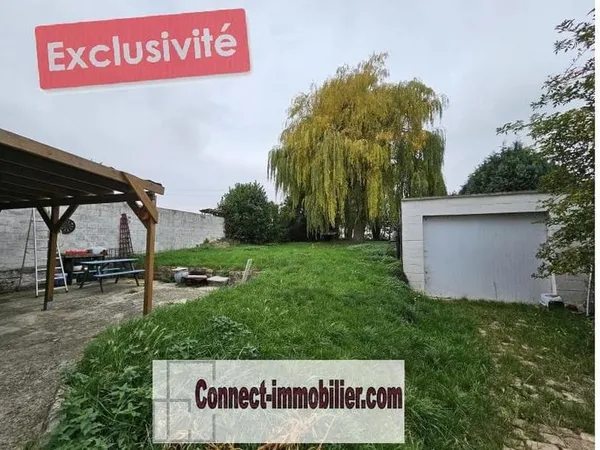 MAISON AVEC JARDIN ET GARAGE