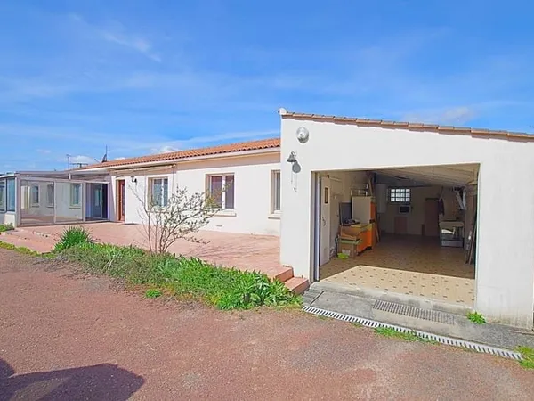 Maison de plain-pied 5 pièces 100 m²