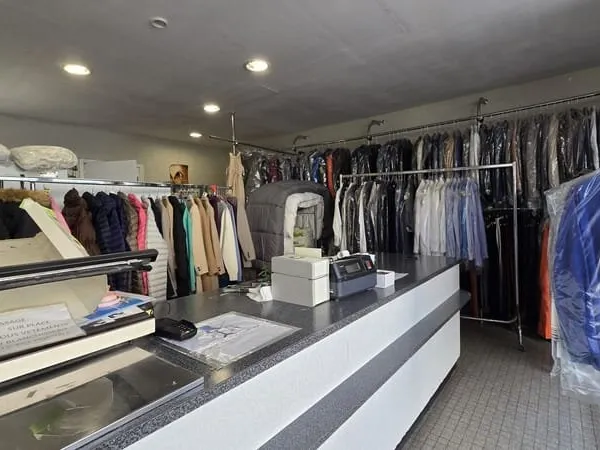Fonds de commerce 1 pièce 70 m²