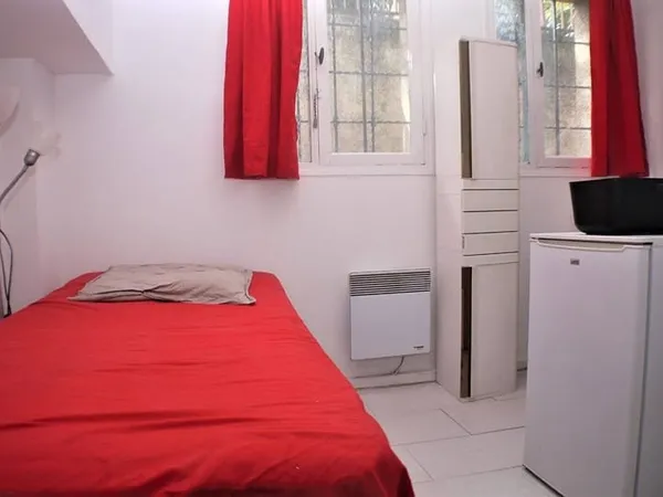 Appartement 1 pièce 9 m²