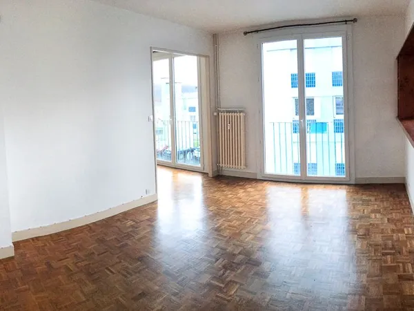 T2bis - Périgueux st Georges avec Chauffage + Eau Chaude/Froide Compris
