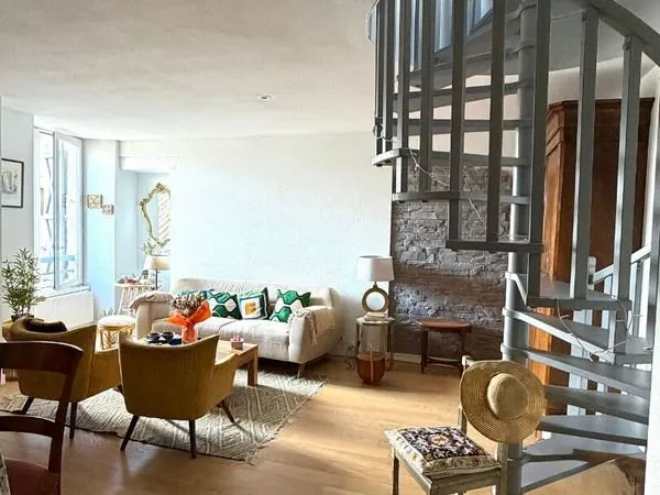 Appartement 5 pièces 93 m²