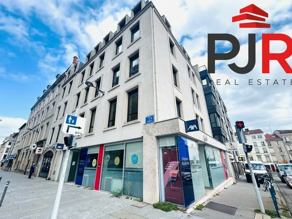 Bureaux 222 m²