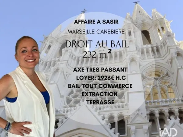 Local commercial 232 m²