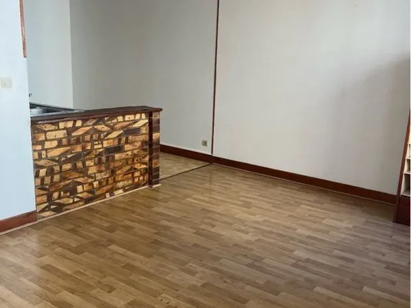 Appartement Location Montereau-Fault-Yonne 1p 30m² 495€