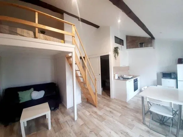Studio 1 pièce 25 m²