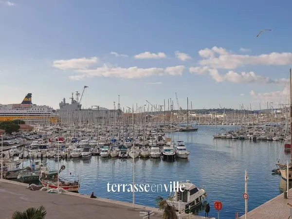 PORT DE TOULON - T3 VUE MER - 86 M2- TERRASSE - 425 000EUR