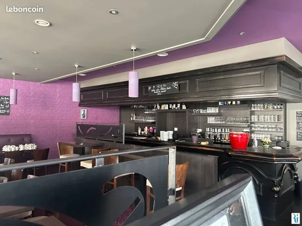 Bar-brasserie, fonds de commerce 300 m² EVREUX