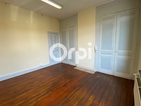 Bureaux 189 m²