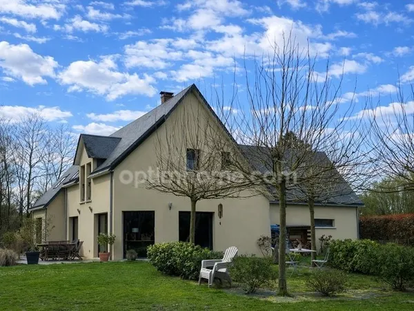 MAISON CONTEMPORAINE - 222 m² au sol- VIE DE PLAIN-PIED - 4 CHAMBRES - TERRAIN 2 670 m² - ENVIRONNEM