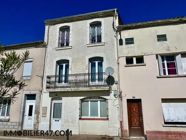 IMMEUBLE COMPRENANT 2 APPARTEMENTS LOUÉS