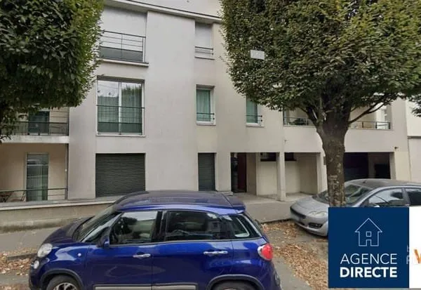 Local commercial 2 pièces 44 m²