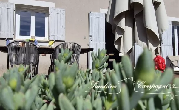 Villa T4 non mitoyenne + garage sur parcelle piscinable proc