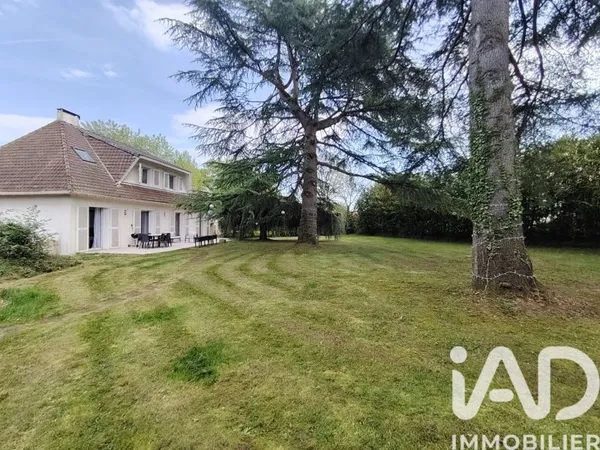 Maison 7 pièces 140 m²