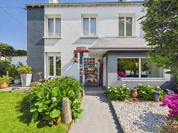 Maison PONT L ABBE 7 Pièces 148 m²