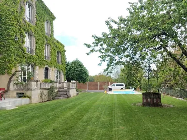 Villa 9 pièces 229 m²
