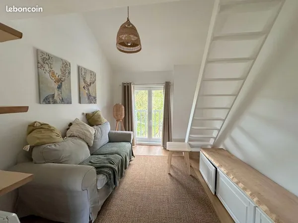 Studio 1 pièce 25 m²