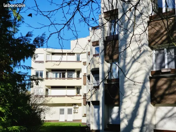 Appartement 5 pièces plein sud à Noisy-le-Grand en cours de rénovation