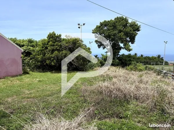 Terrain 395 m² Saint Pierre