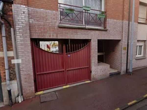 Stationnement Location Tourcoing  11m² 40€