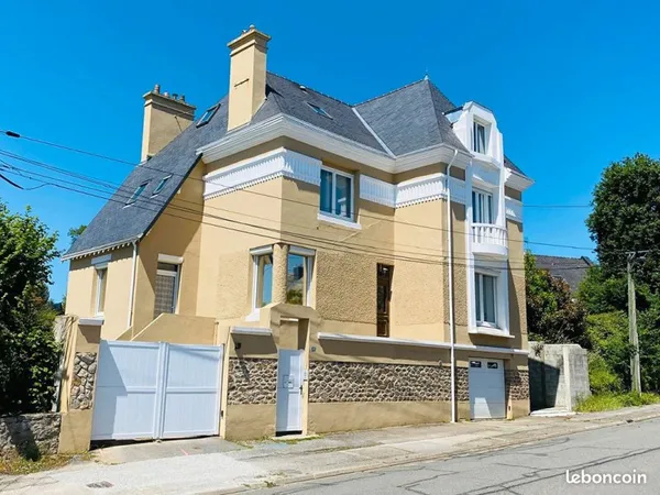 Maison 7 pièces 175 m²