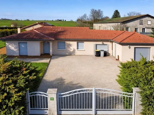 Maison de plain-pied 6 pièces 116 m²