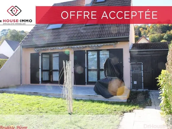 Cognin Maison familiale - 5 pièces, garage, cave, combles aménagées et jardin 450 m²