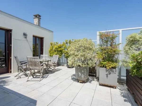 Appartement à vendre 5 pièces LES PAVILLONS SOUS BOIS (93)
