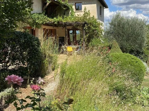 Maison bio-climatique
