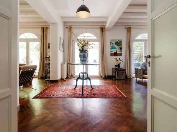 Maison de luxe 12 pièces 387 m²