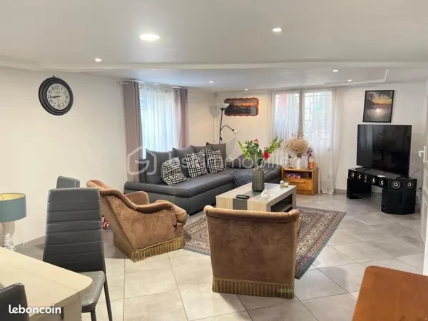 Maison 7 pièces 131 m²