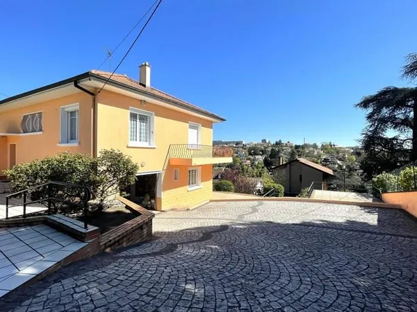 Maison 6 pièces 158 m²