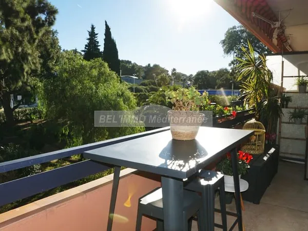 Grand F2 de 58 m2 et Terrasse