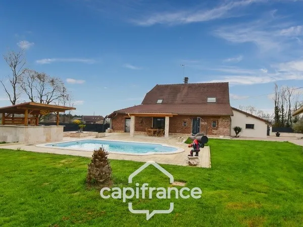 Propriété de charme proche Louhans (71500) - Authentique ferme bressane rénovée, 165 m², piscine, 4 