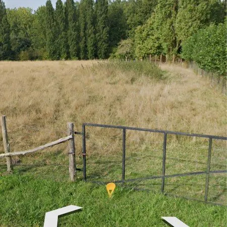Terrain constructible 566 m²