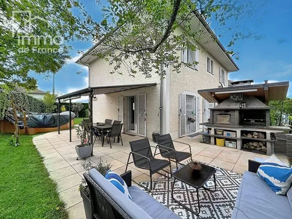 Maison 5 pièces 157 m²