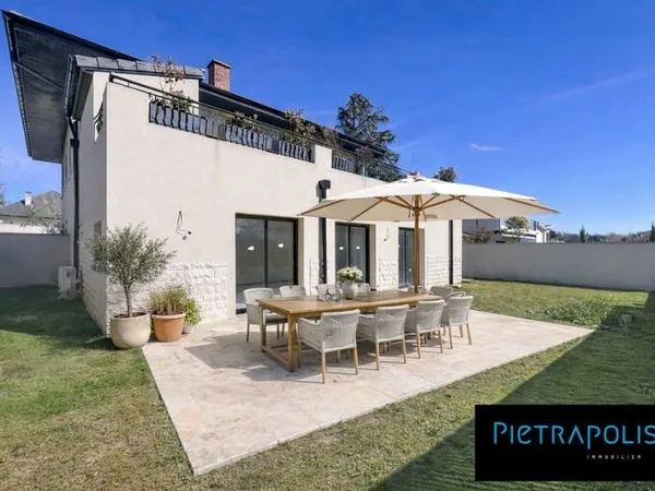 Appartement 4 pièces 109 m²