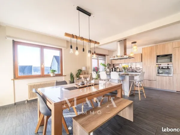 Maison 6 pièces 156 m²