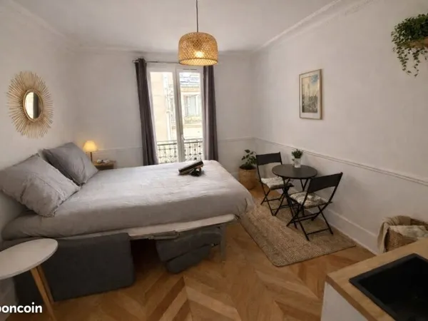 Montmartre rue veron abbesses